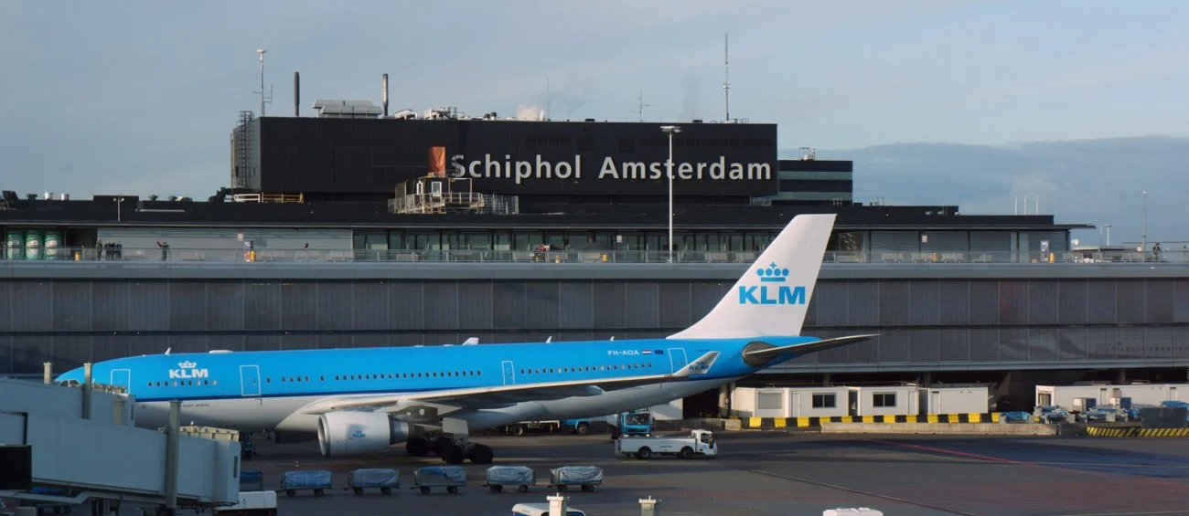 Авиаперевозки в Нидерланды