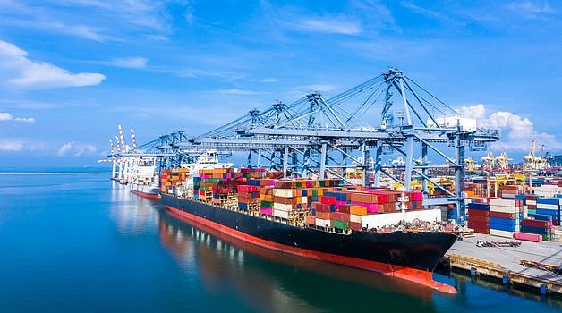 Морские контейнерные перевозки из Китая